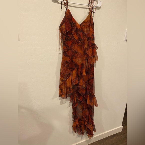 Luxxel Asymmetrical Dress - Picture 9 of 11